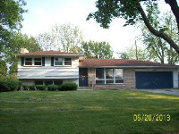 2902 Ashcroft Dr, Fort Wayne, IN 46806 