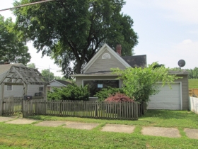 412 Arlington Ave, Clarksville, IN 47129 