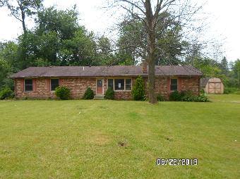 7961 N Blackhawk Manor, Rolling Prairie, IN 46371 
