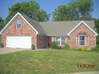 4425 Falling Leaf Dr, Sellersburg, IN 47172 