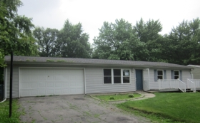 419 Plymouth Rd, Valparaiso, IN 46385 