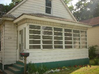 215 Hobart St, Michigan City, IN 46360 