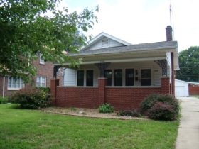 2309 College Ave, Terre Haute, IN 47803 