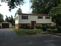 5637 W Walnut Str, Greenwood, IN 46142 