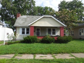 715 E 4th St, Seymour, IN 47274 