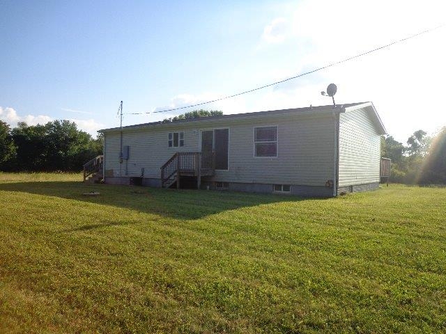 7285 S State Road 9, Wolcottville, IN 46795 