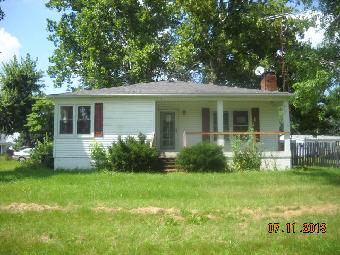 46 N School Road, Scottsburg, IN 47170 