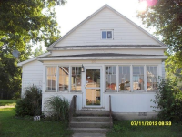 109 N Maple St, Argos, IN 46501 