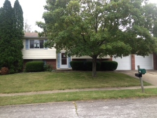 7633 Snowflake Dr, Indianapolis, IN 46227 