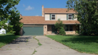 826 Rewill Dr, Fort Wayne, IN 46804 