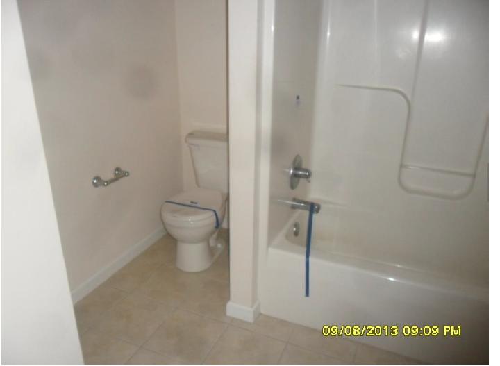 1440 E Easy St, North Vernon, IN 47265 