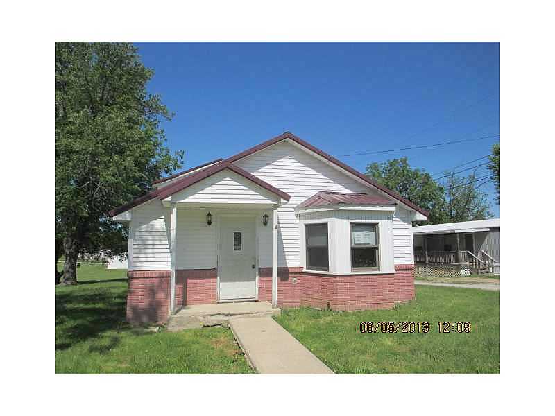 Howard, Summitville, IN 46070 