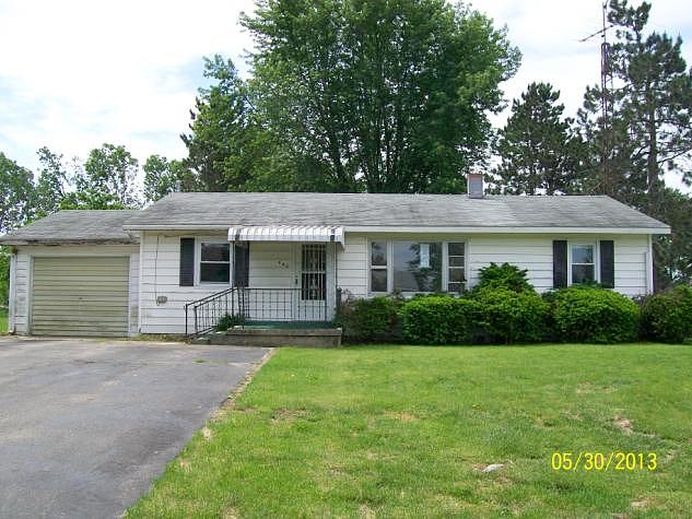 Center, Royal Center, IN 46978 