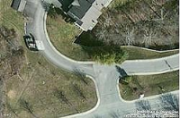 E Barrington Dr A..., Bloomington, IN 47408 