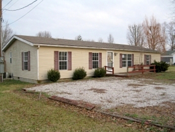 6Th Ne St, Linton, IN 47441 