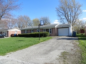 E North E St, Gas City, IN 46933 