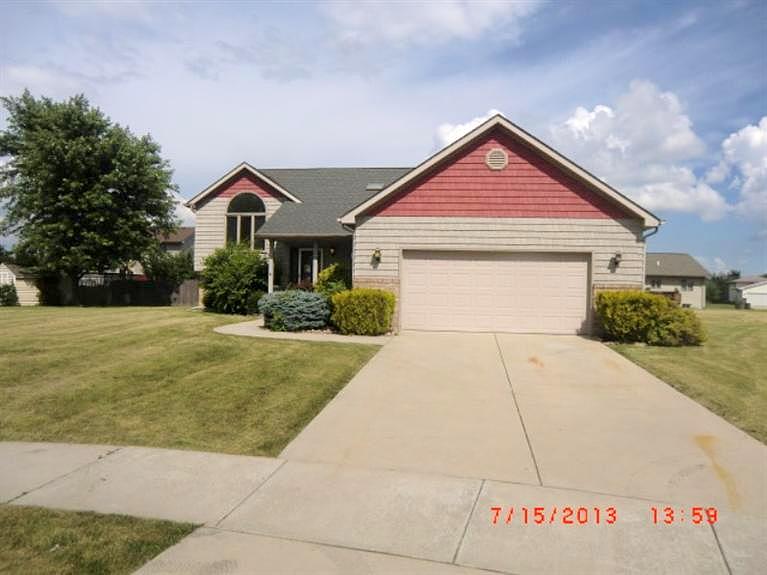 Ruby Ct, Hobart, IN 46342 