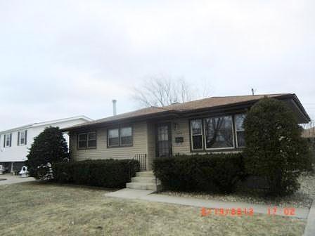 99Th, Highland, IN 46322 