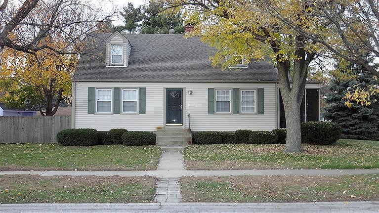 Dwiggins, Griffith, IN 46319 