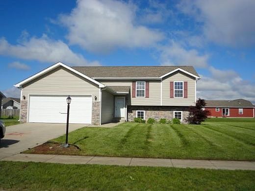 Carla Ann Dr, Westville, IN 46391 