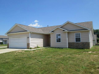 Charlie Dr, Westville, IN 46392 