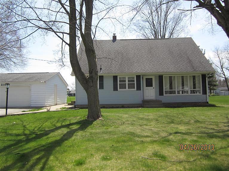 Elm, La Porte, IN 46350 