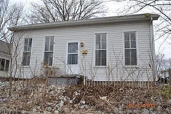 E O & M Ave, North Vernon, IN 47265 