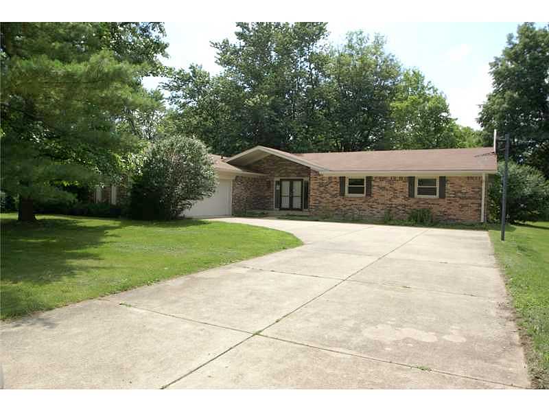 Hickory, Greenfield, IN 46140 