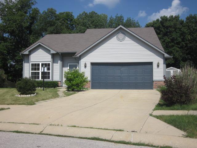 7510 Blue Willow Dr, Indianapolis, IN 46239 