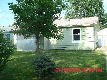 1336 Beutter Ln, South Bend, IN 46615 