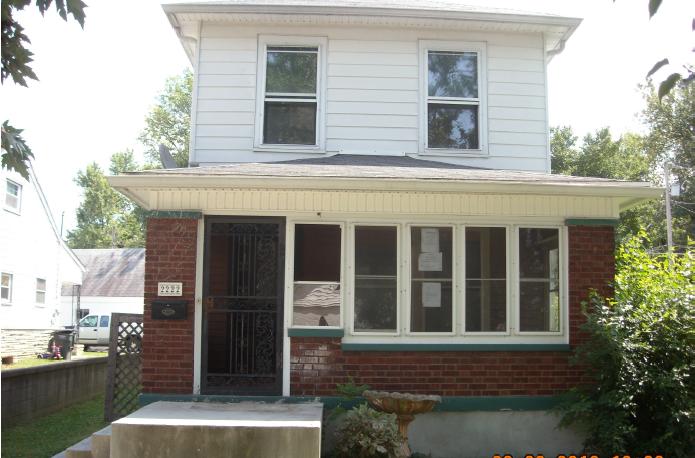 2222 Fairmont, New Albany, IN 47150 