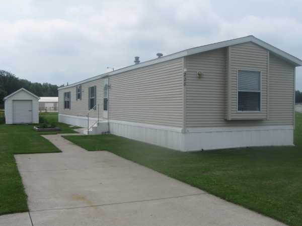 228 Benwell Place, Yoder, IN 46798 