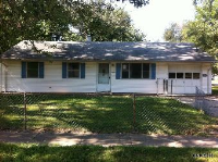 2818 W 20th St, Anderson, IN 46011 
