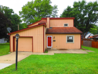 953 Heck Dr, Greendale, IN 47025 