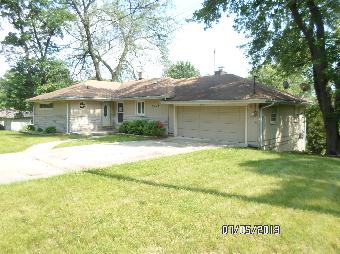 1959 W 53rd Ave, Merrillville, IN 46410 