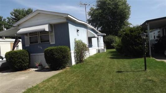 556 Camelot Estates, Portage, IN 46368 