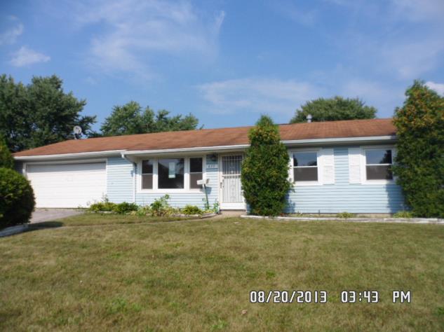 637 Oswego Rd, Valparaiso, IN 46385 