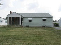 229 S 12th Ave, Beech Grove, IN 46107 