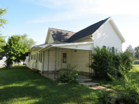 395 East Maple Street, Pennville, IN 47369 