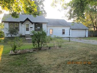 8515 Grace St, Highland, IN 46322 