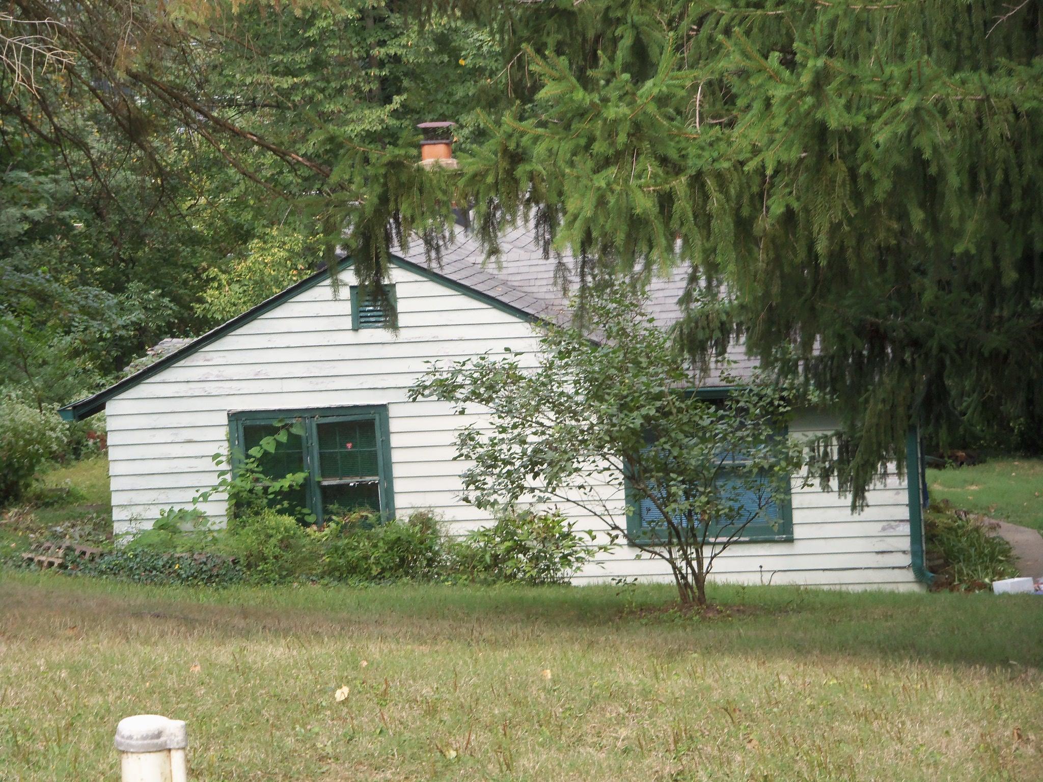 7834 Fall Creek Dr, Indianapolis, IN 46236 