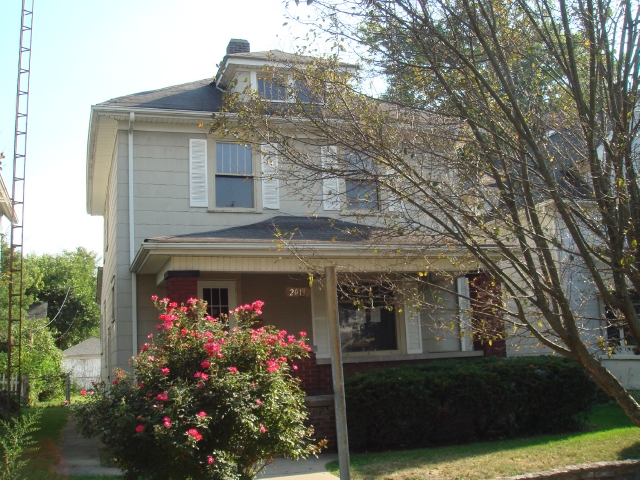 2019 Glen Court, Richmond, IN 47374 