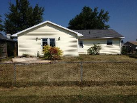 11 Turquoise St, Huntington, IN 46750 