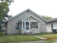 2221 W 9th St, Muncie, IN 47302 