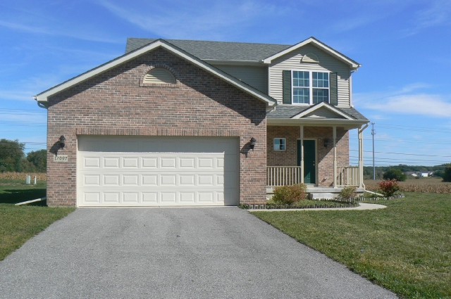 12097 Putnam St, Crown Point, IN 46307 