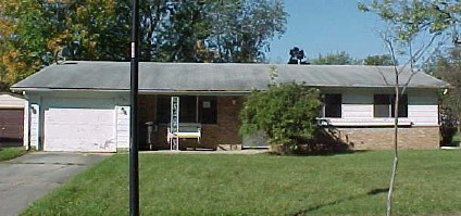 2621 Farnsworth Dr, Fort Wayne, IN 46805 