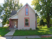 607 W South Street, Frankfort, IN 46041 