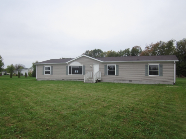 185 E 418 S, Valparaiso, IN 46383 