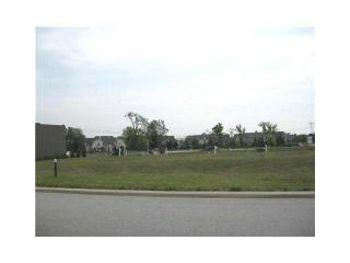 7623 W Stonegate Dr, Zionsville, IN 46077 