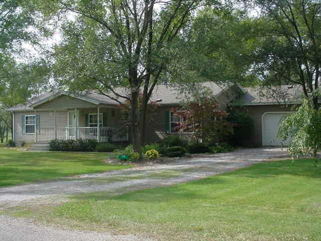 196 S. North Dr, Rockville, IN 47872 